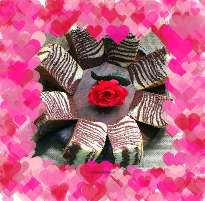 Zebra pattern chiffon cake