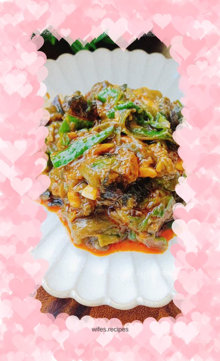 Preserved egg, green pepper and eggplant