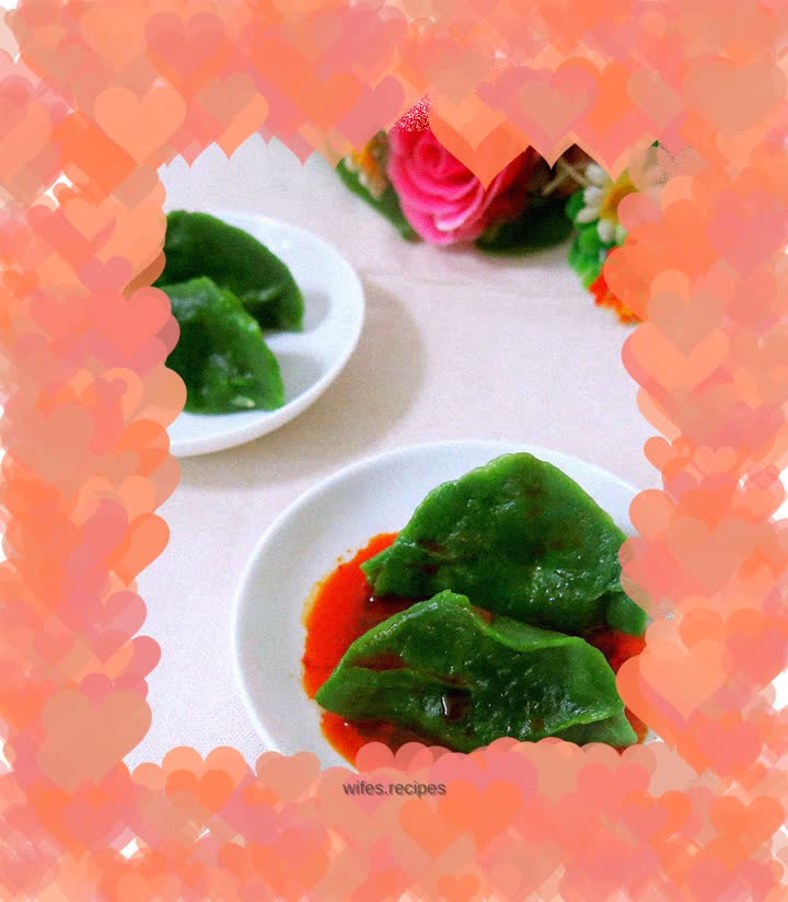 Colorful spinach dumplings