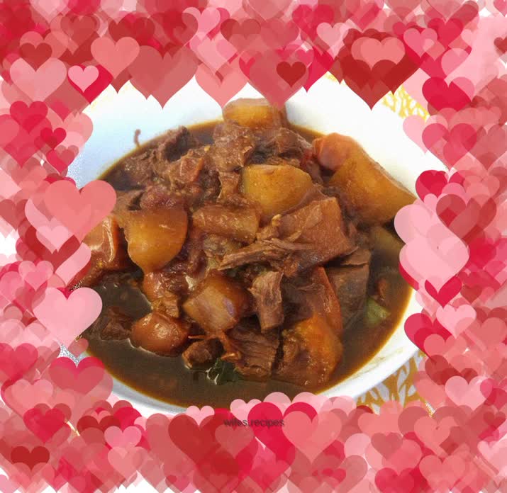 Beef Brisket with Tomato and Radish