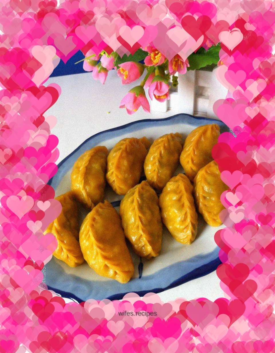Steamed Carrot Dumplings