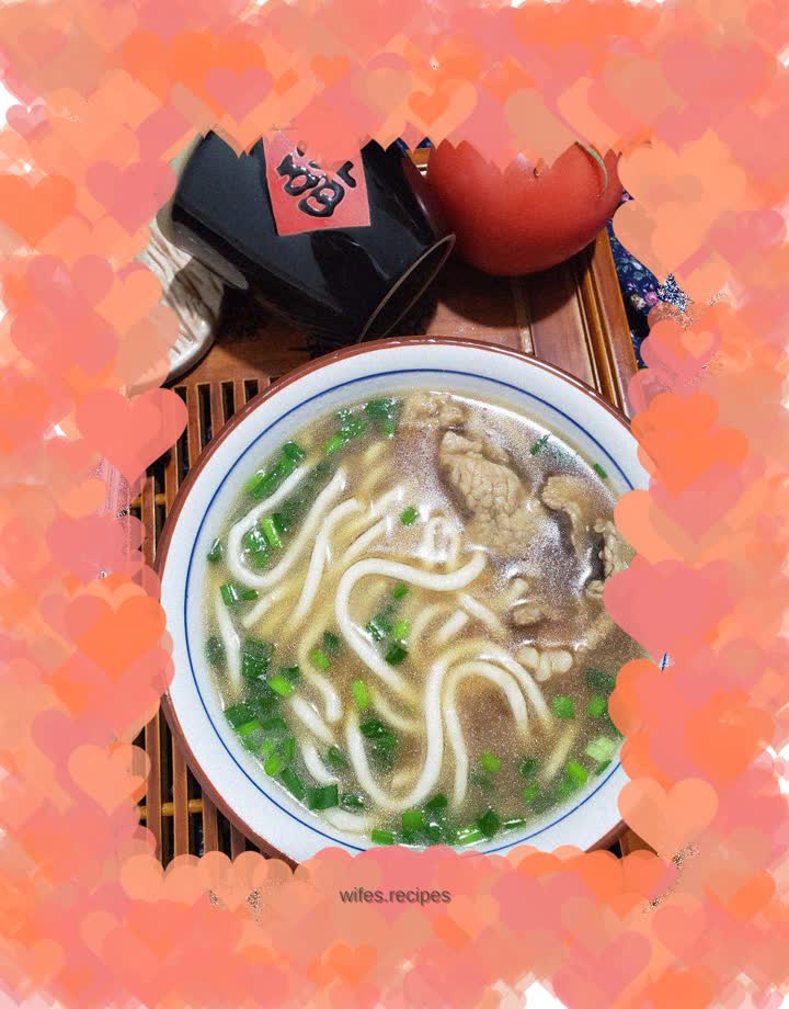 Pork slices and potato noodles