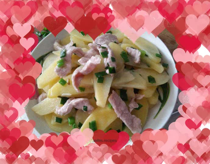 Sliced Pork with Scallions and Potatoes