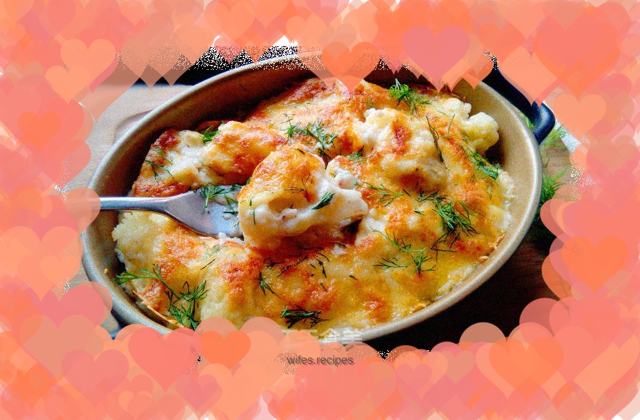 Baked Cauliflower with White Sauce