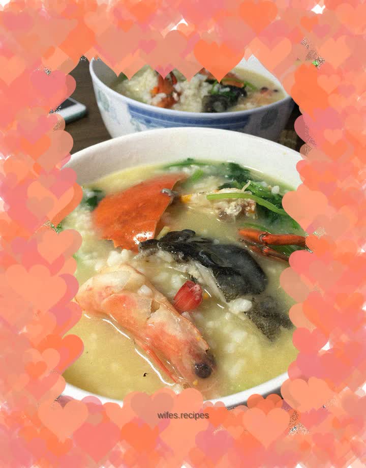 Crab, prawn and fish head porridge
