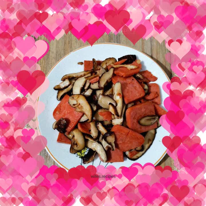 Stir-fried mushrooms with ham