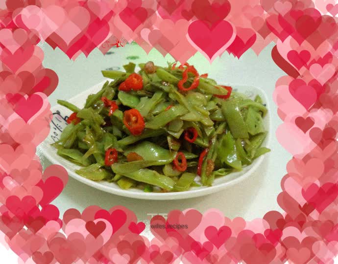 Dry roasted shredded lentils