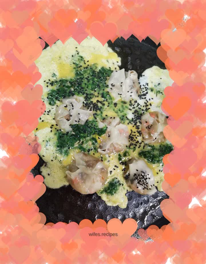 Pan-fried shepherd's purse and egg siomai