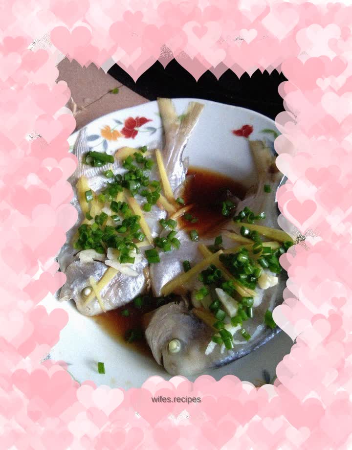 Pomfret with scallion oil