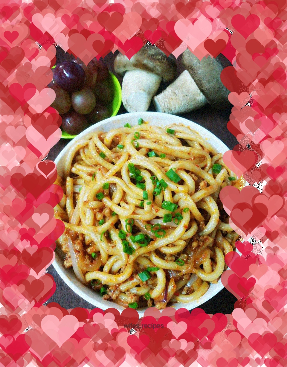 Spicy Meat Sauce Udon Noodles