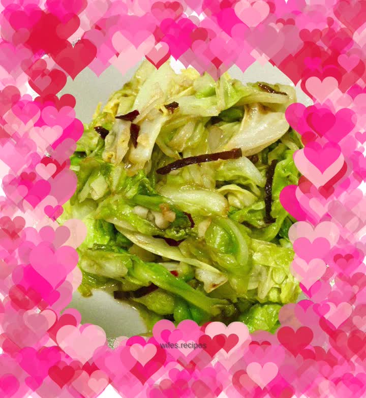 Stir-fried shredded cabbage