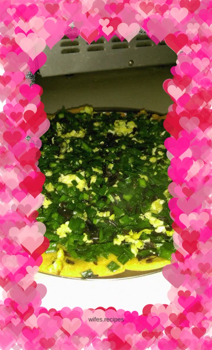 Leek and egg pancake