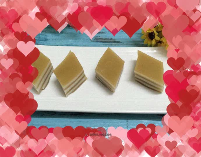 Thousand layer water chestnut cake