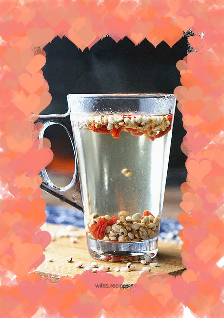 Barley and wolfberry tea