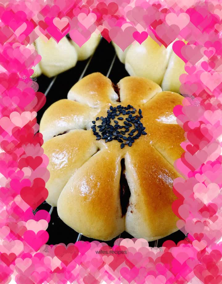 Red bean paste bread