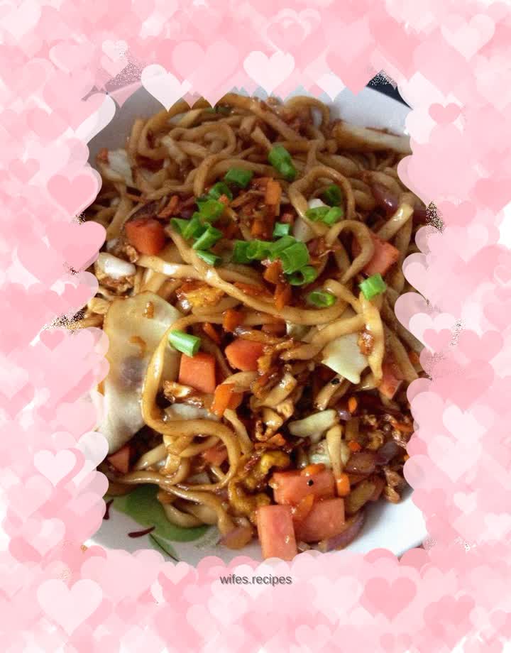 Fried noodles