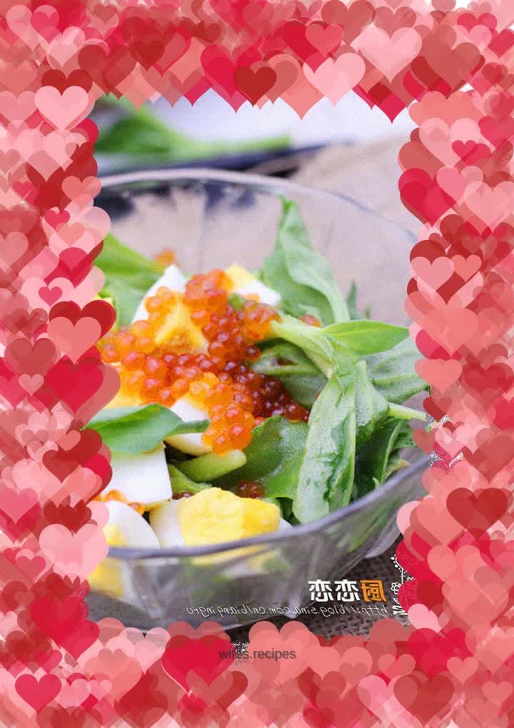 Fresh iced vegetables with fish eggs