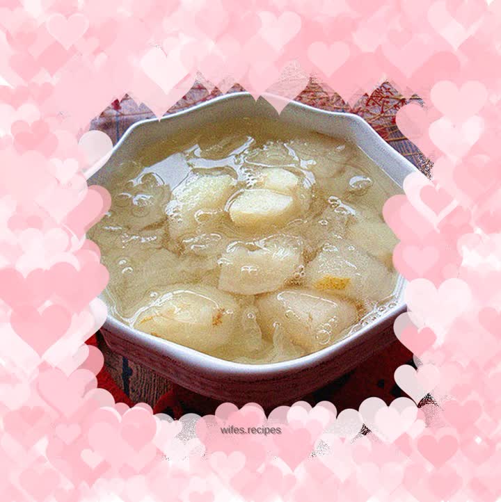 Stewed Nanguo Pear with Fresh Tremella Fungus