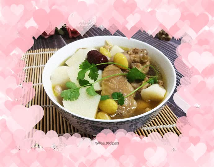 Stewed local chicken with ginkgo yam