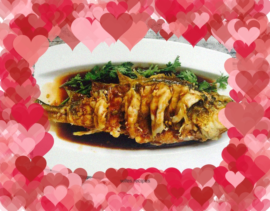 Sweet and sour yellow croaker