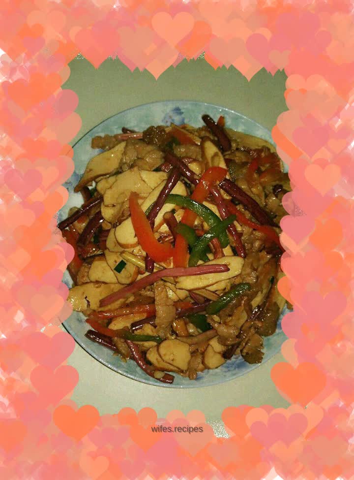 Stir-fried shredded pork with bracken and dried beans