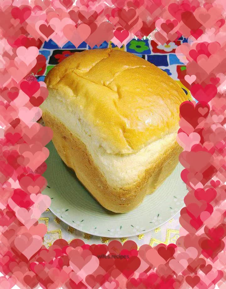 Bread machine to make bread--[Coconut Milk Toast]