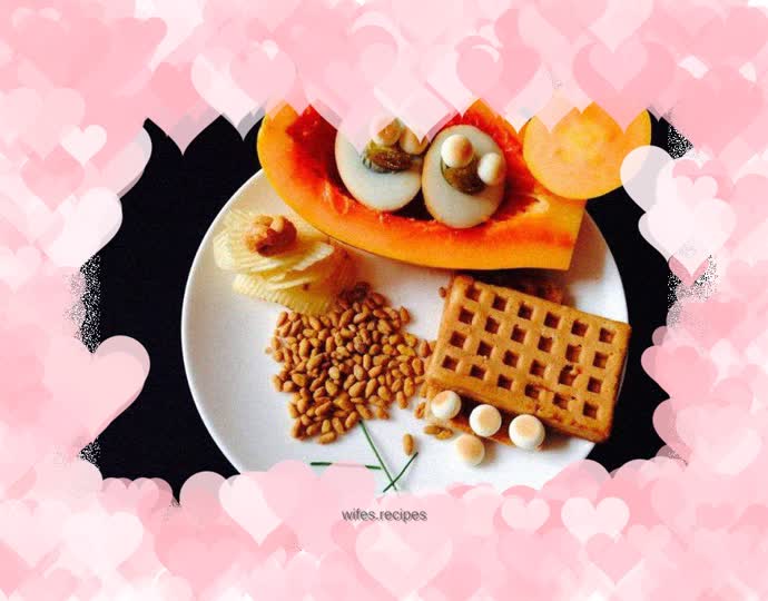 Waffles vs. Papaya Pie