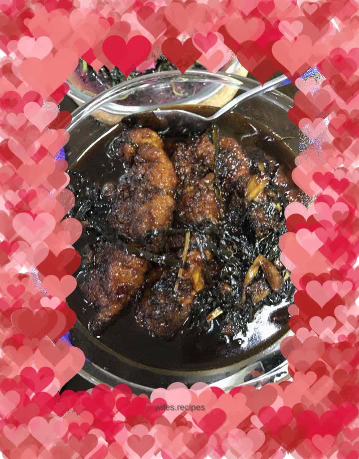 Grilled ribs with green onions