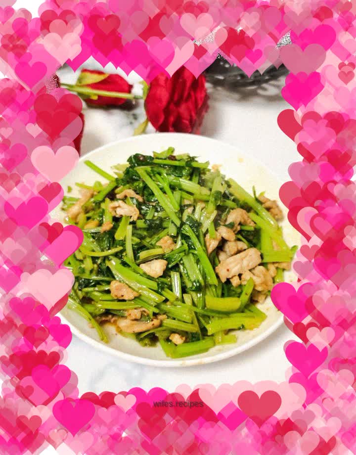 Stir-fried shredded pork with celery