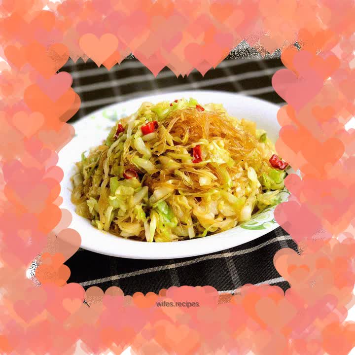 Fried Vermicelli with Cabbage