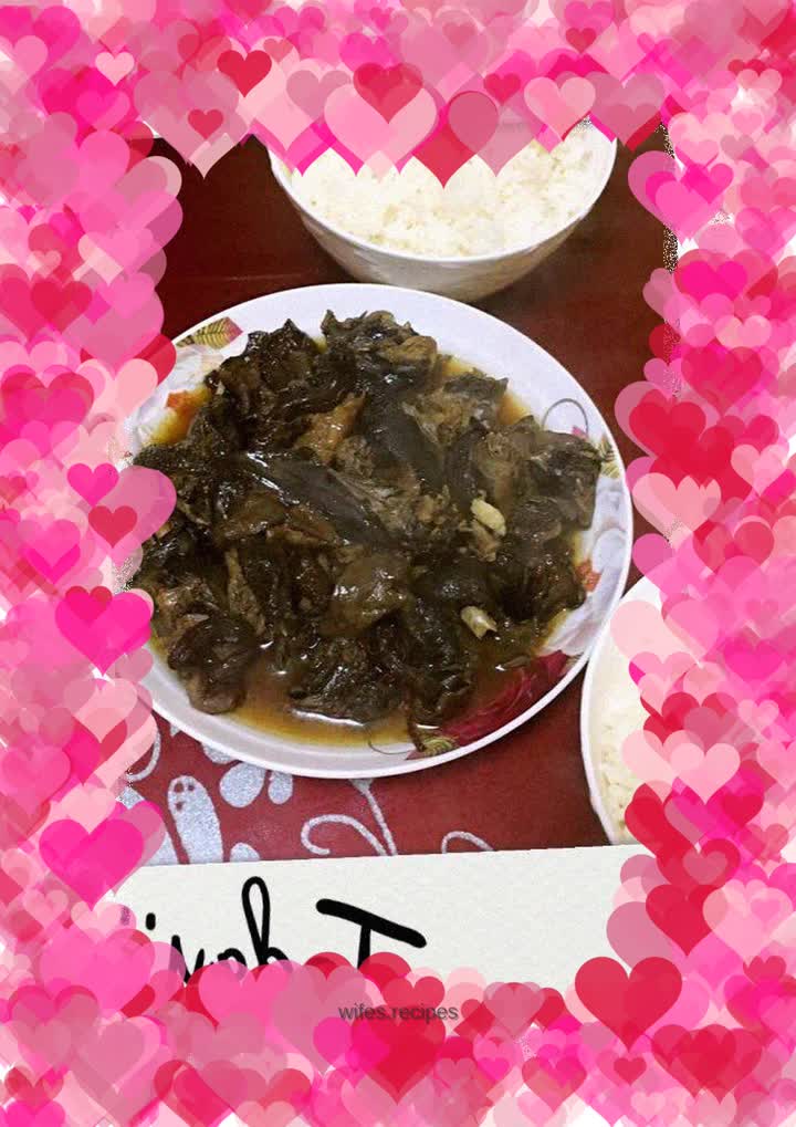 Black-bone Chicken Stewed with Mushrooms