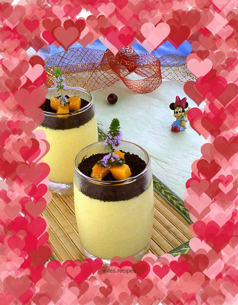 Oreo Mango Mousse Cup