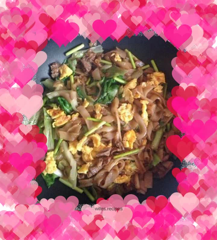 Beef fried rice noodles