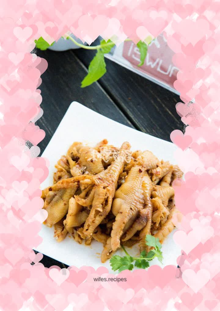 Shu Zi Shu Flavor Gourmet Collection—Red Oil Boneless Chicken Feet