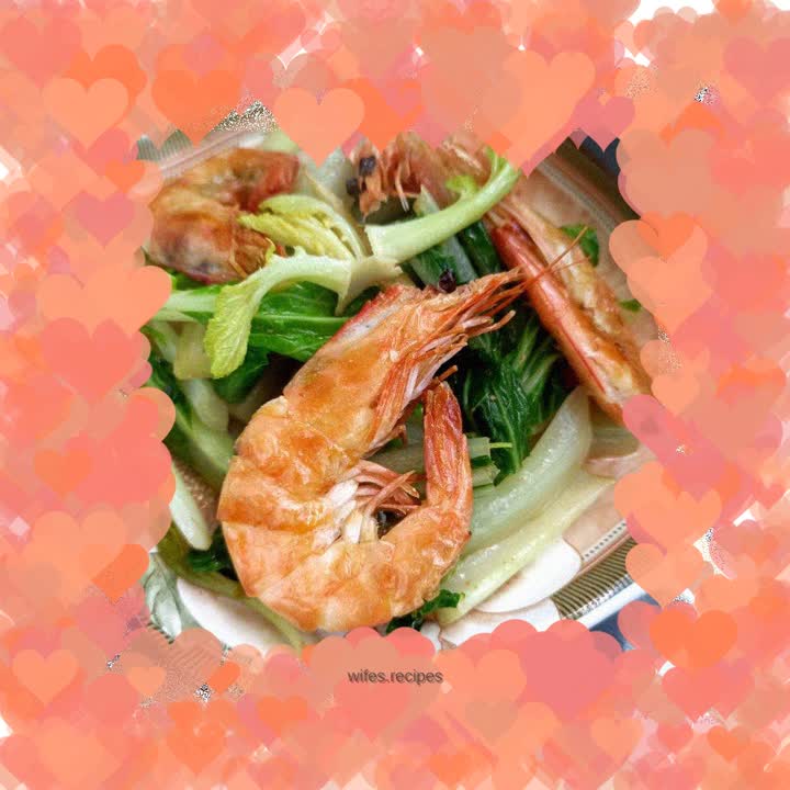Stir-fried white shrimps with vegetables