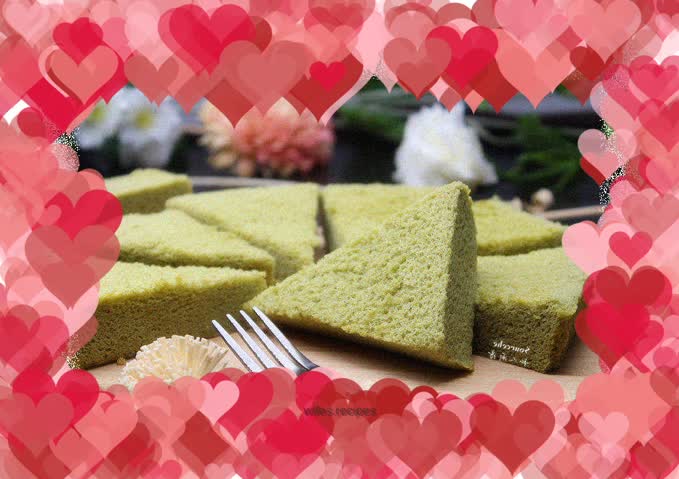 Matcha chiffon cake