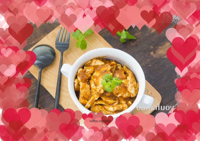 Chicken breast with meat sauce