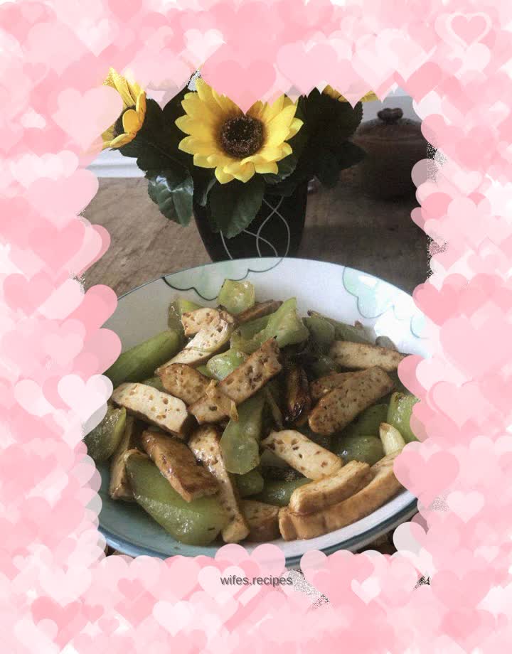 Refreshing dried loofah tofu