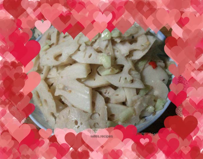 Stir-fried vegetarian lotus root with sesame oil