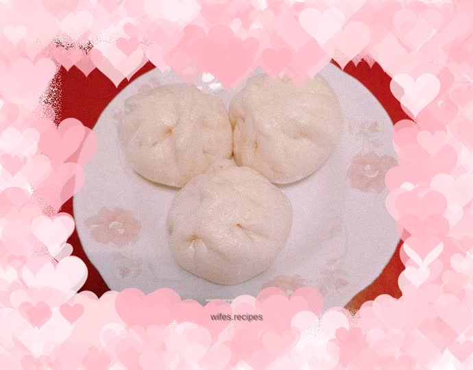 Pork buns with cowpea sauce