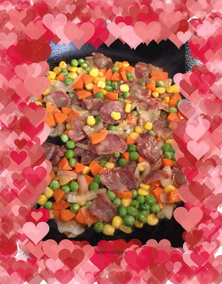 Colorful braised rice