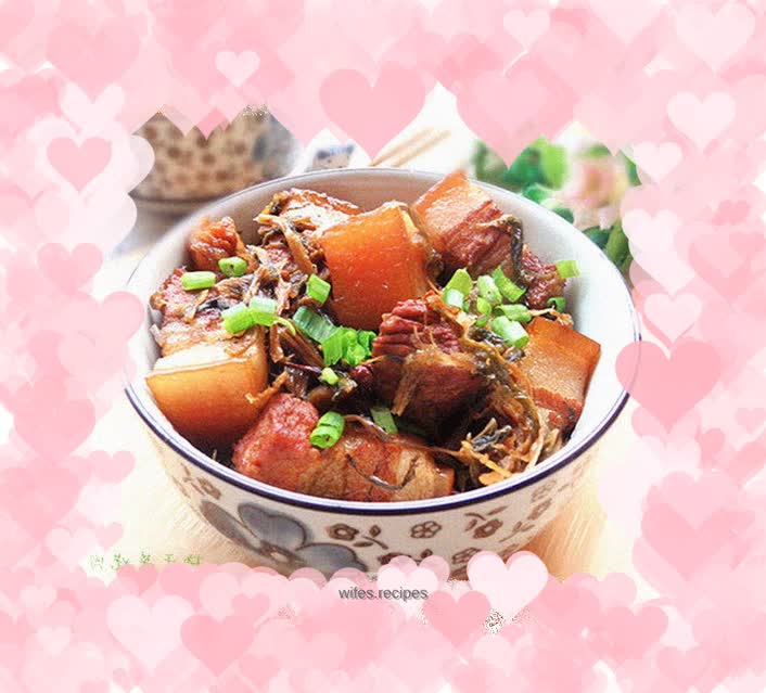 Braised Pork with Dried Plums and Vegetables