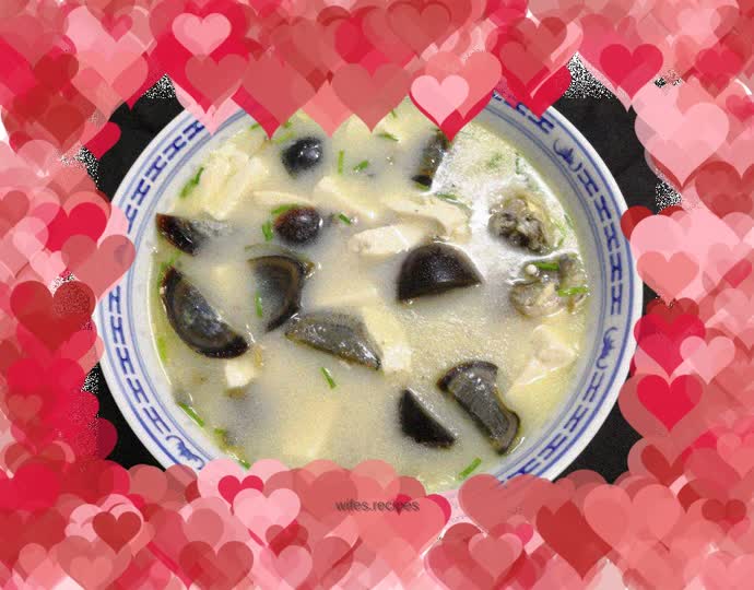 Crucian carp preserved egg and tofu soup