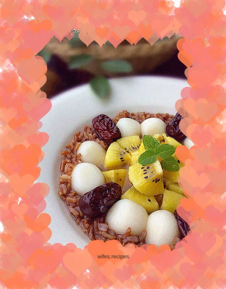 Kiwi red rice glutinous rice balls