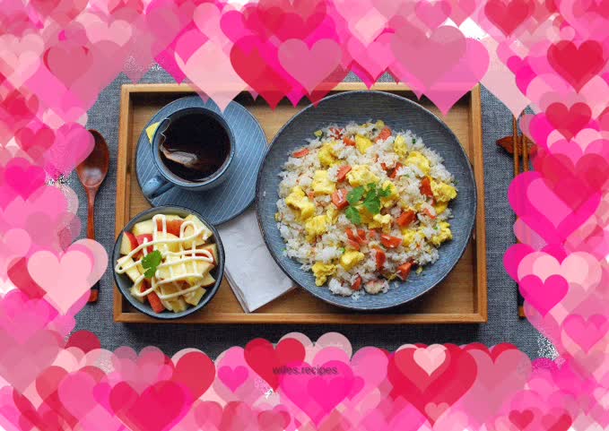 Microwave ham and egg fried rice