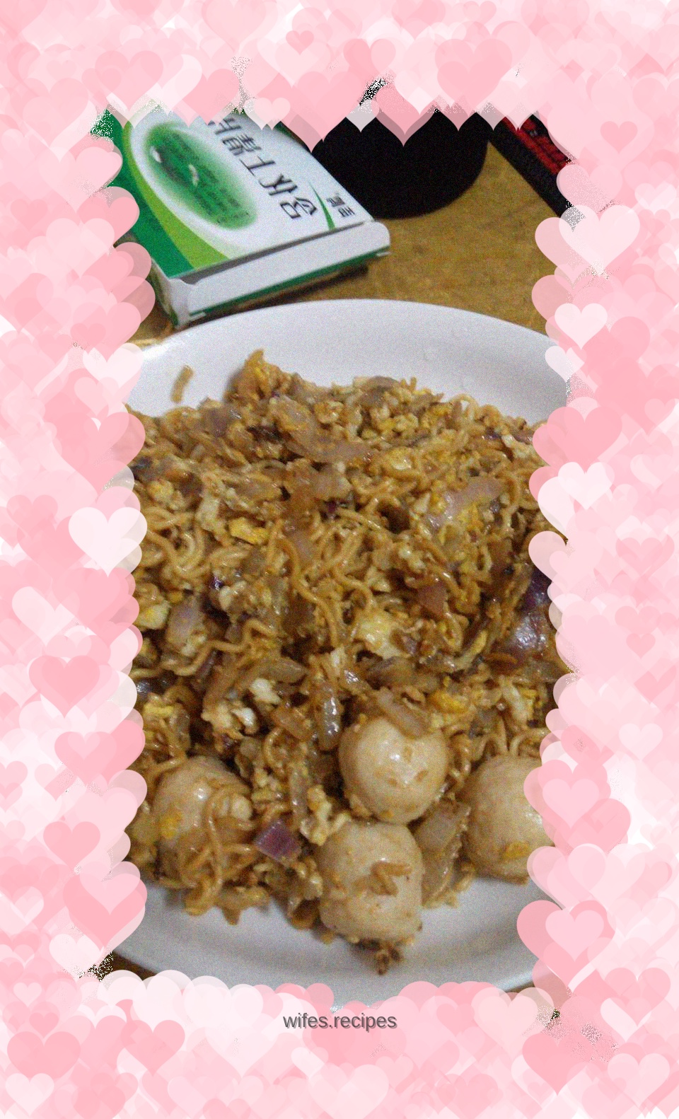 Onion and egg noodles