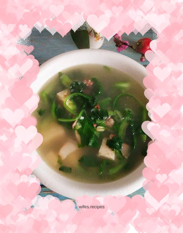 Chinese cabbage and frozen tofu soup