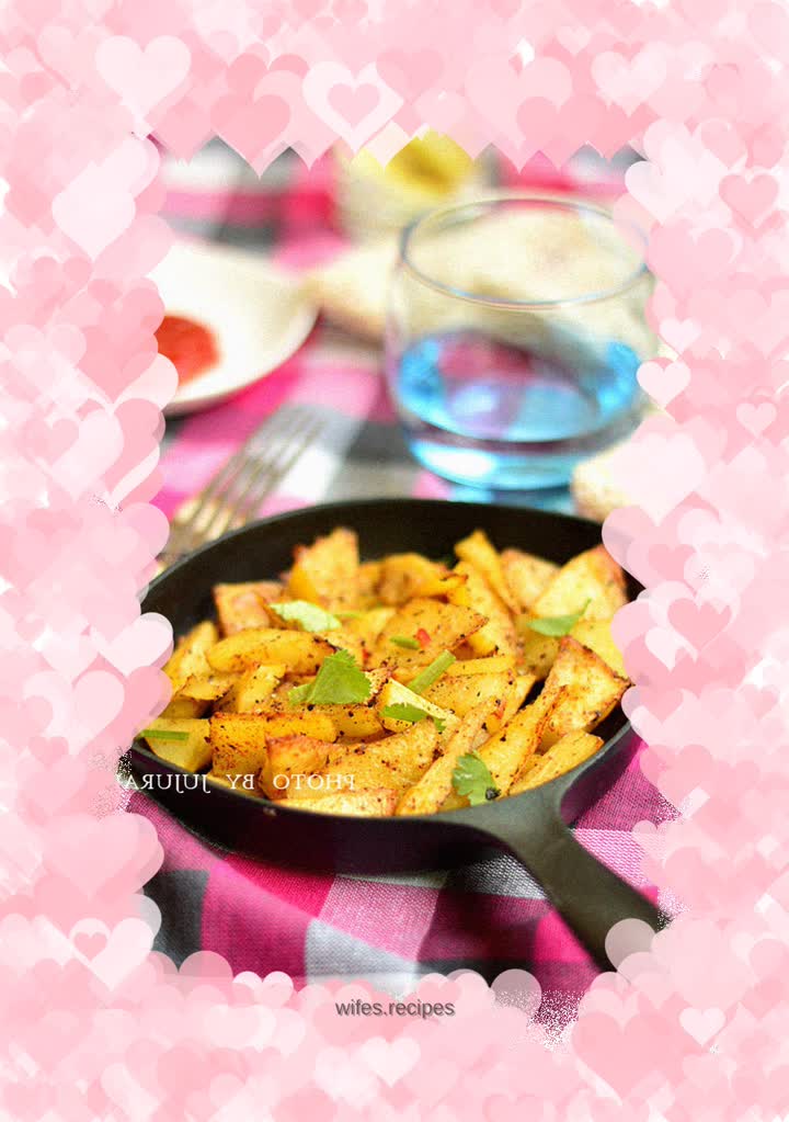 Black pepper roasted potatoes