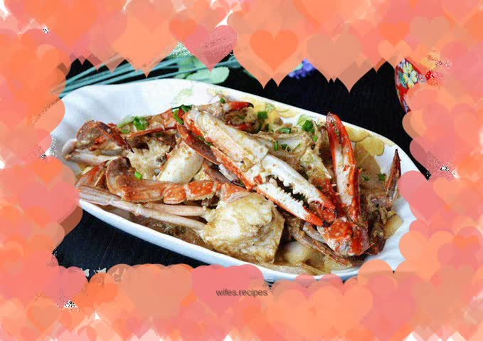 Fried swimming crab with onions