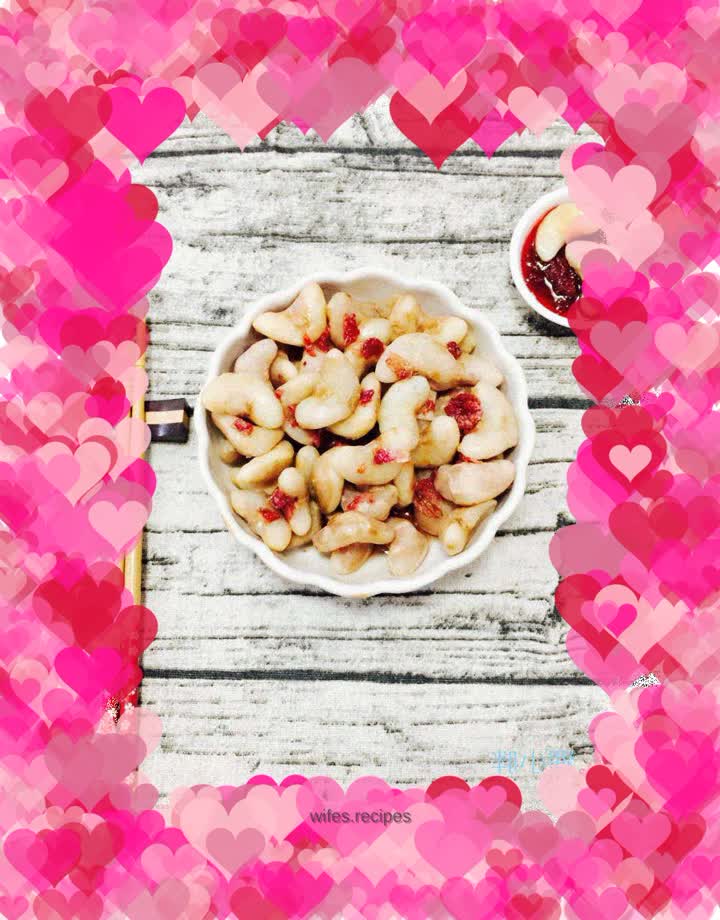 Simple two-step steamed water chestnuts